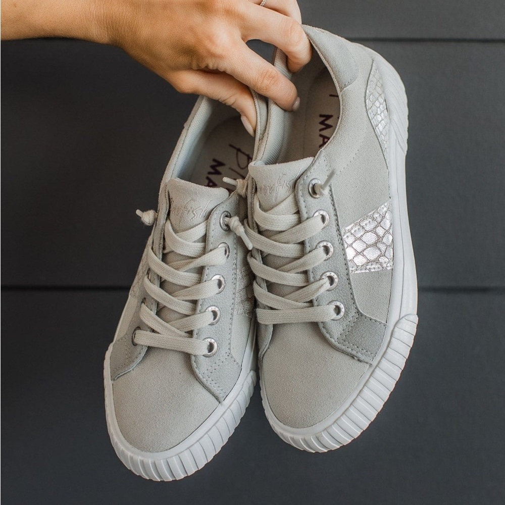 Blowfish Womens Wave Sneakers in Gray